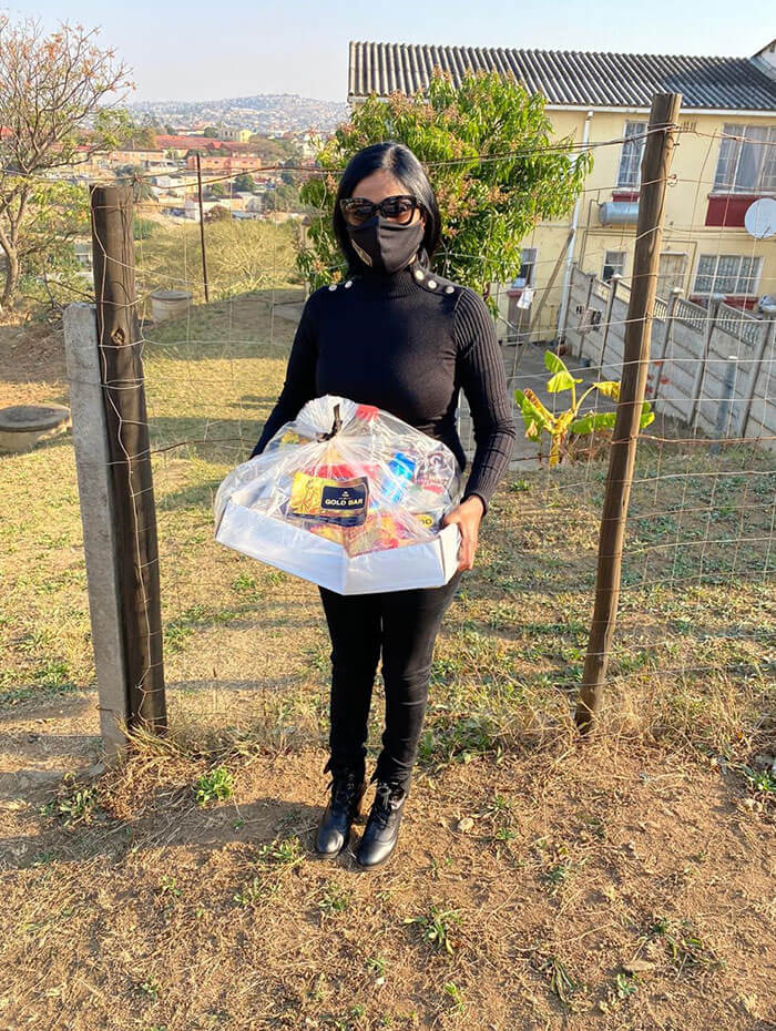 giving-back-hampers-6